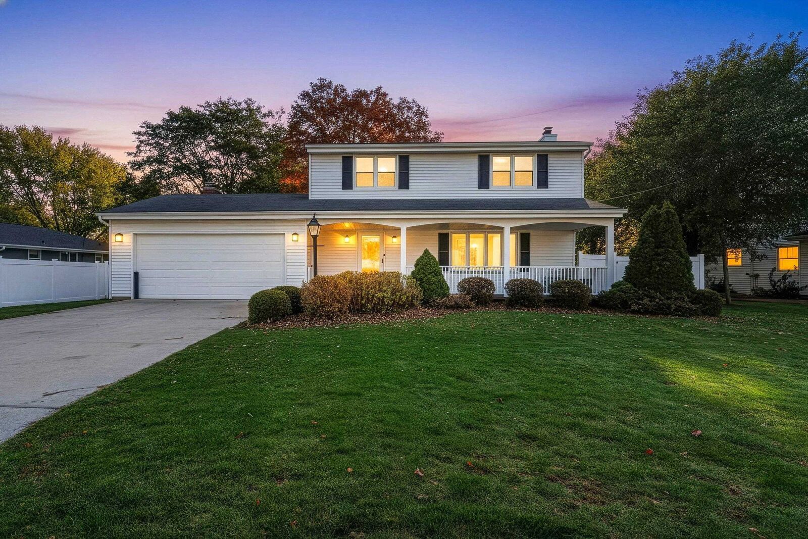 Property Photo:  3901 Delahaut Street  WI 54301-1042 