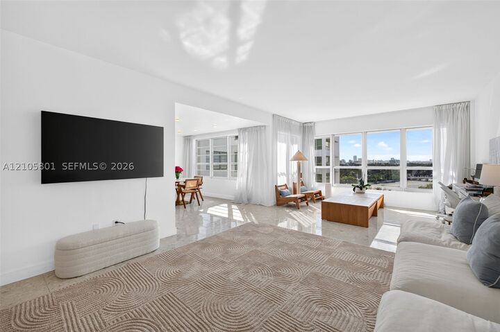 Property Photo: 9102 W Bay Harbor Dr 9bw FL 33154