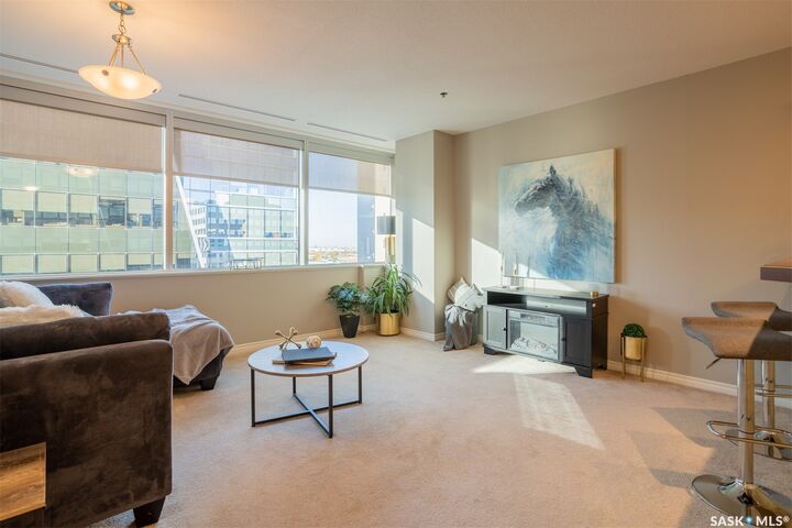 Property Photo:  1914 Hamilton Street 1002  SK S4P 3N6 