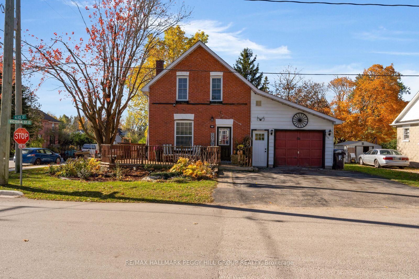 Property Photo:  91 Alice Street  ON N0C 1B0 