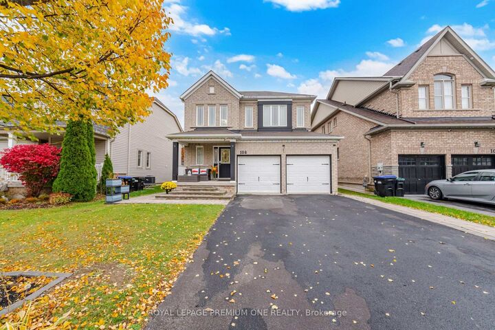 Property Photo:  108 Gwillimbury Drive  ON L3Z 0C6 