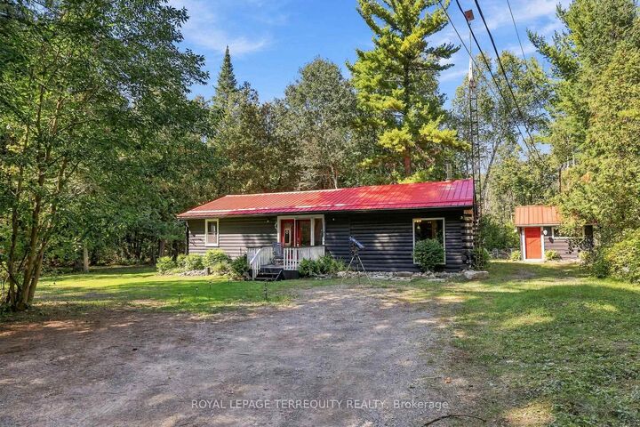 Property Photo:  43B Brights Lane  ON K0L 1L0 