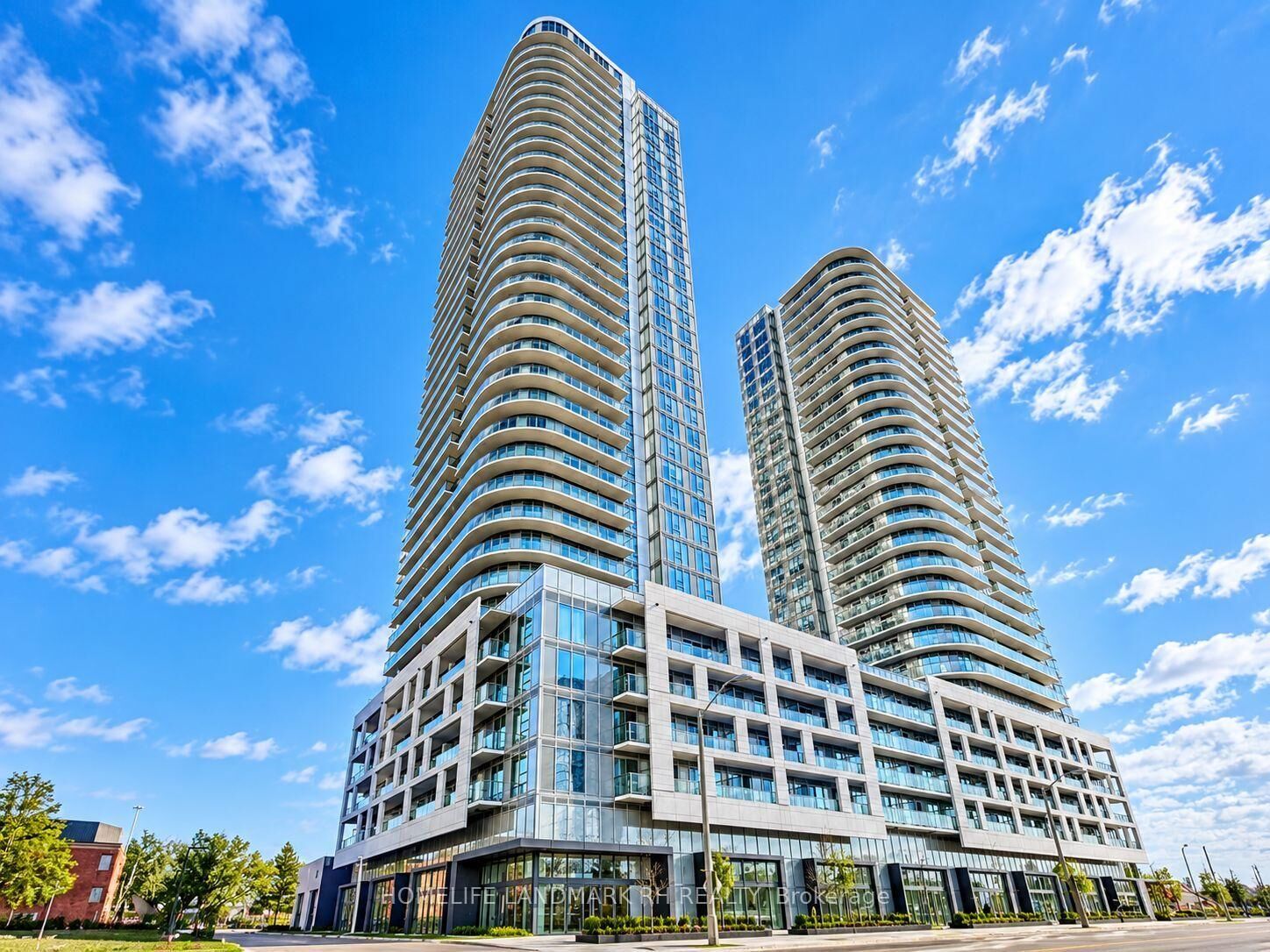 Property Photo:  2031 Kennedy Road 2915  ON M1T 0B8 