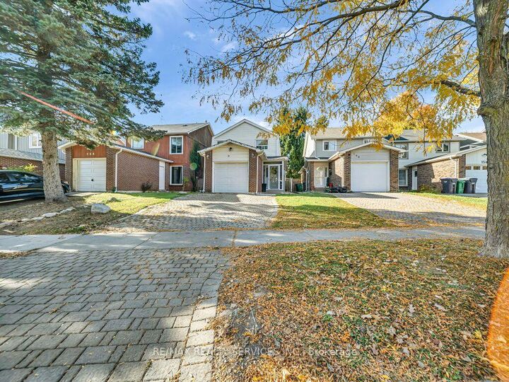 Property Photo:  158 Fanshawe Drive  ON L6Z 1B1 