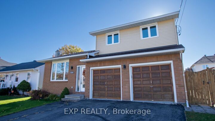 Property Photo:  1534 Rosebella Avenue  ON K1T 1E8 