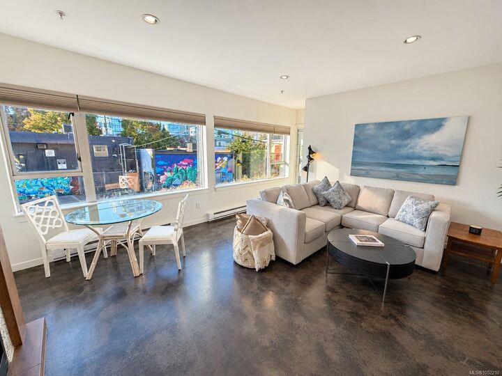 Property Photo:  848 Mason St #201  BC V8T 0A4 