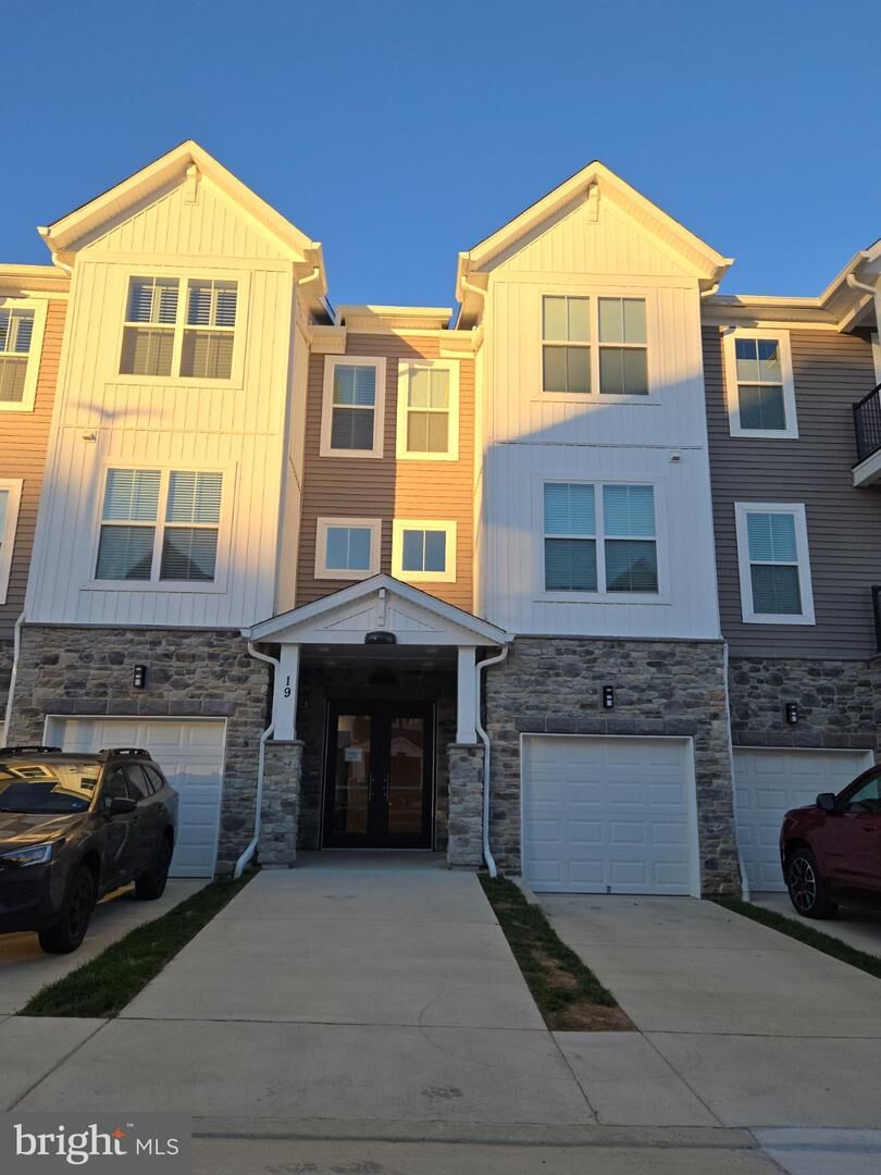 Property Photo:  19 Artemisia Way Way 101  VA 22554 