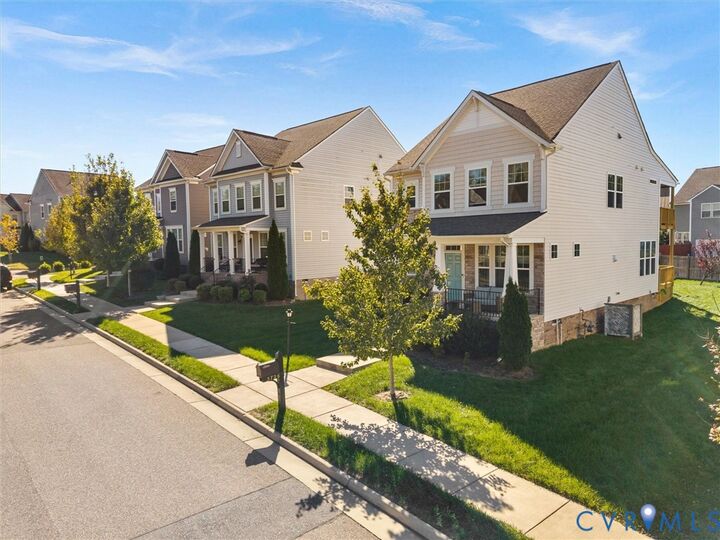 Property Photo:  5726 Gossamer Place  VA 23120 