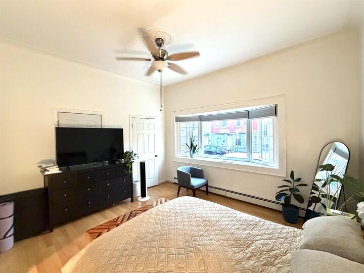 Property Photo:  265-267 Cambridge Ave 1  NJ 07307 