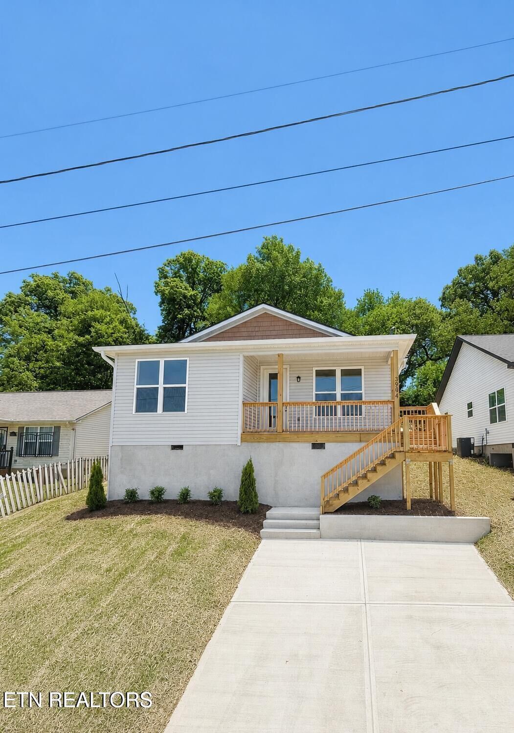 Property Photo: 3904 Lilac Ave TN 37914