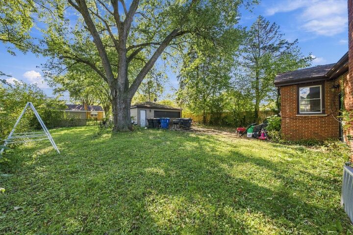 Property Photo:  745 E 155th Place  IL 60473 