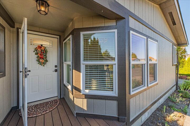 Property Photo: 2610 E Section Street 87 WA 98274