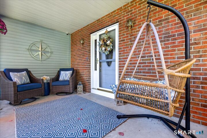 Property Photo:  52 Kirk Road  CT 06514 