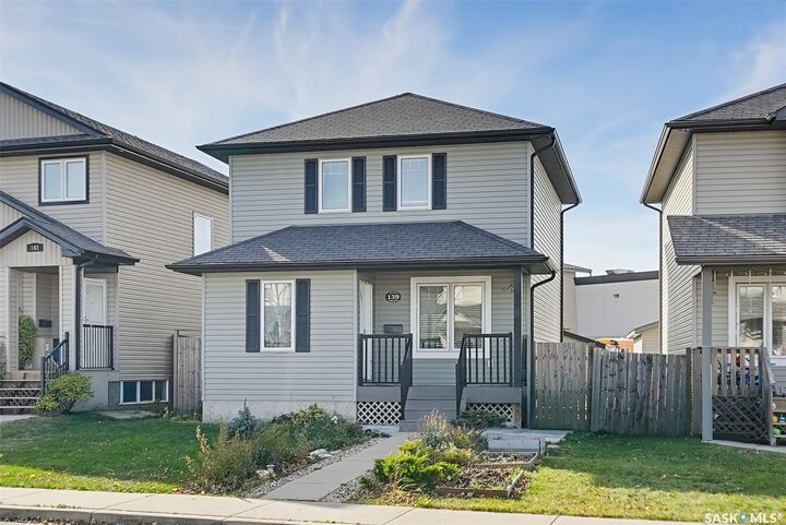 Property Photo:  139 Denham Crescent  SK S7R 1E9 