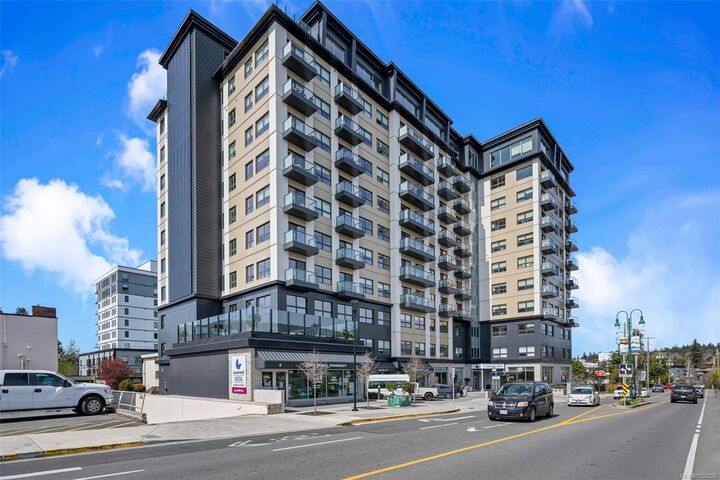 Property Photo:  622 Admirals Rd #907  BC V9A 2N7 