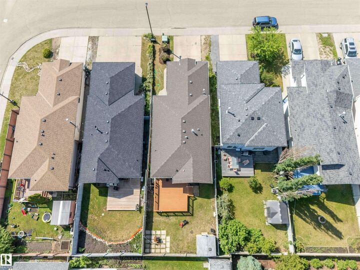 Property Photo:  3312 27 Ave NW  AB T6T 1P7 