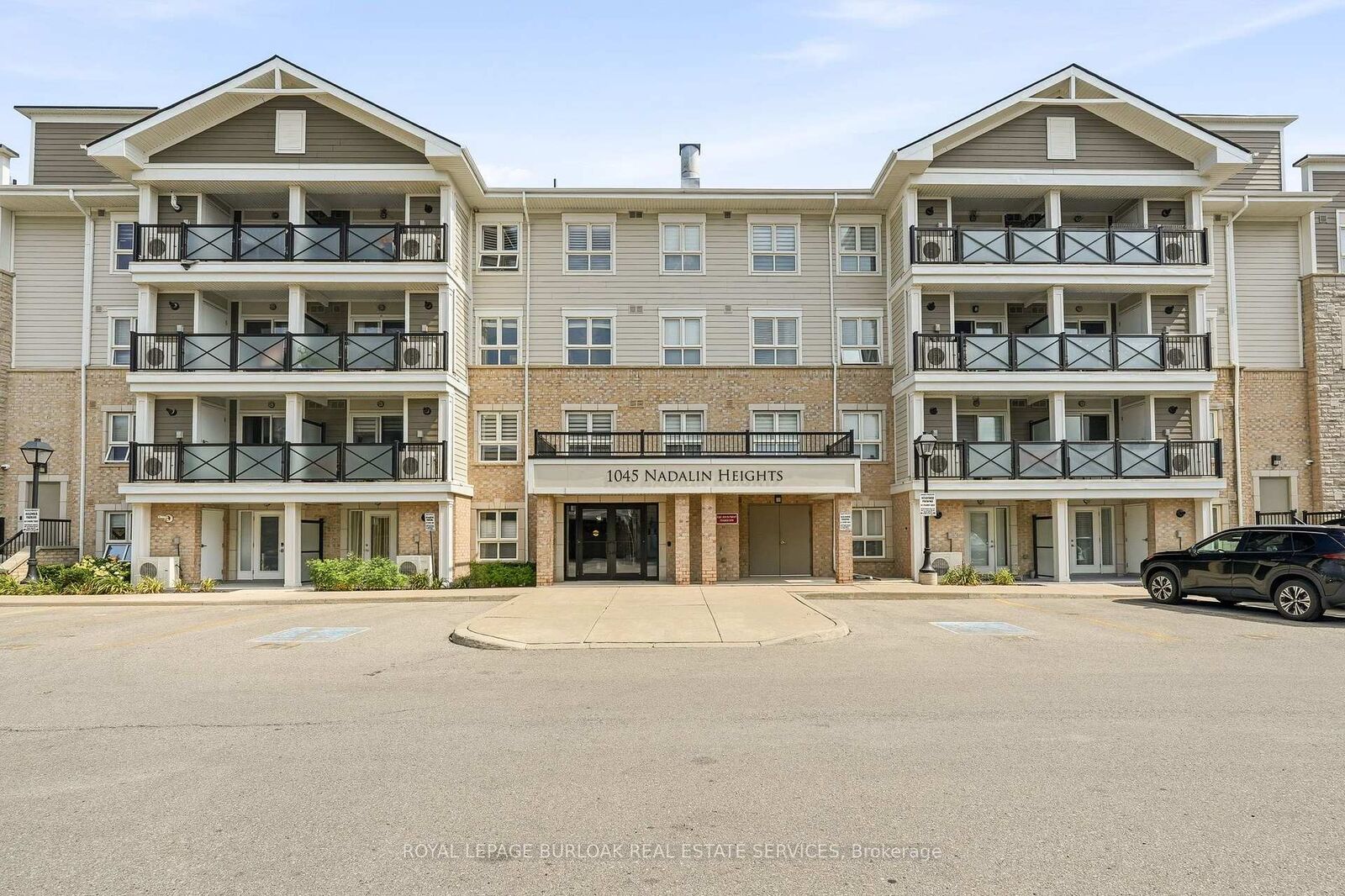 Property Photo: 1045 Nadalin Heights 309 ON L9T 8R5