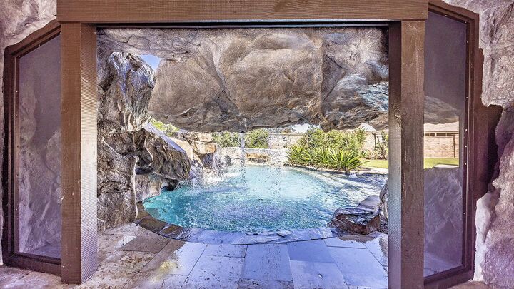 Property Photo:  124 Houmas Drive  LA 70360 