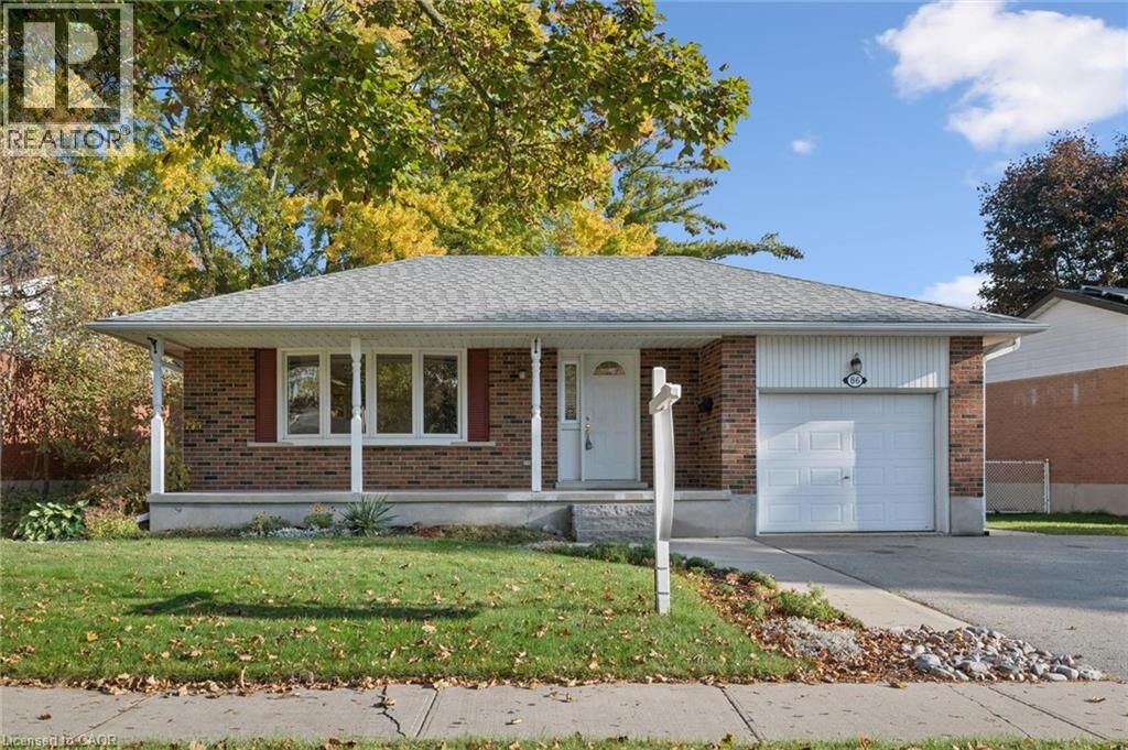 Property Photo:  86 Lower Canada Crescent  ON N2P 1E8 