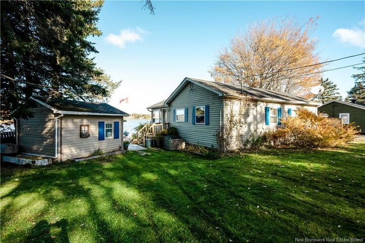 Property Photo:  40 Au Bord De L'Eau Road  NB E4V 1S8 