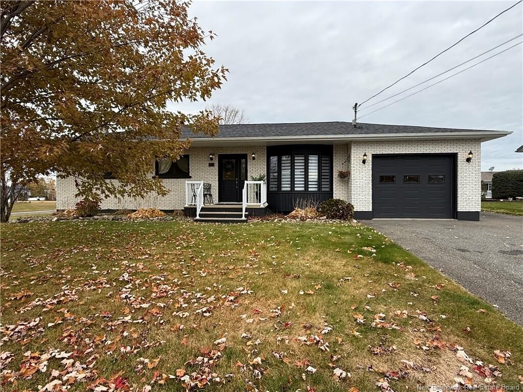 Property Photo: 698 4th Avenue NB E3Z 1A2