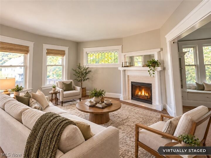 Property Photo: 10114 Parkgate Avenue OH 44108