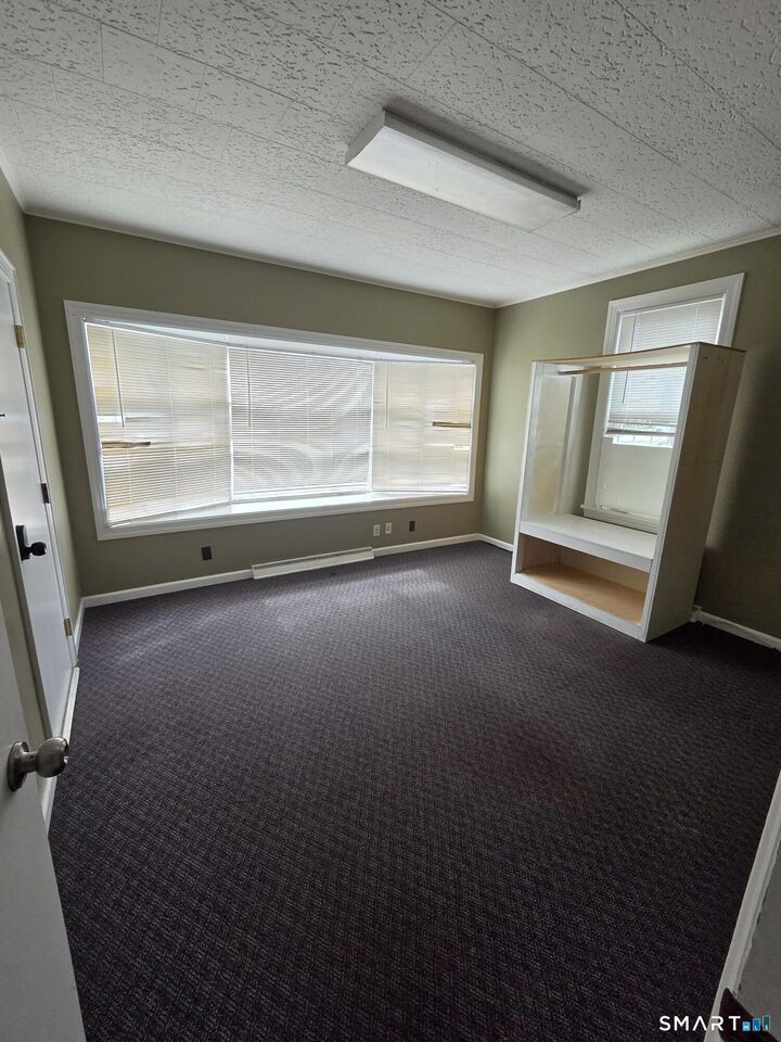 Property Photo:  77 West Street  CT 06810 