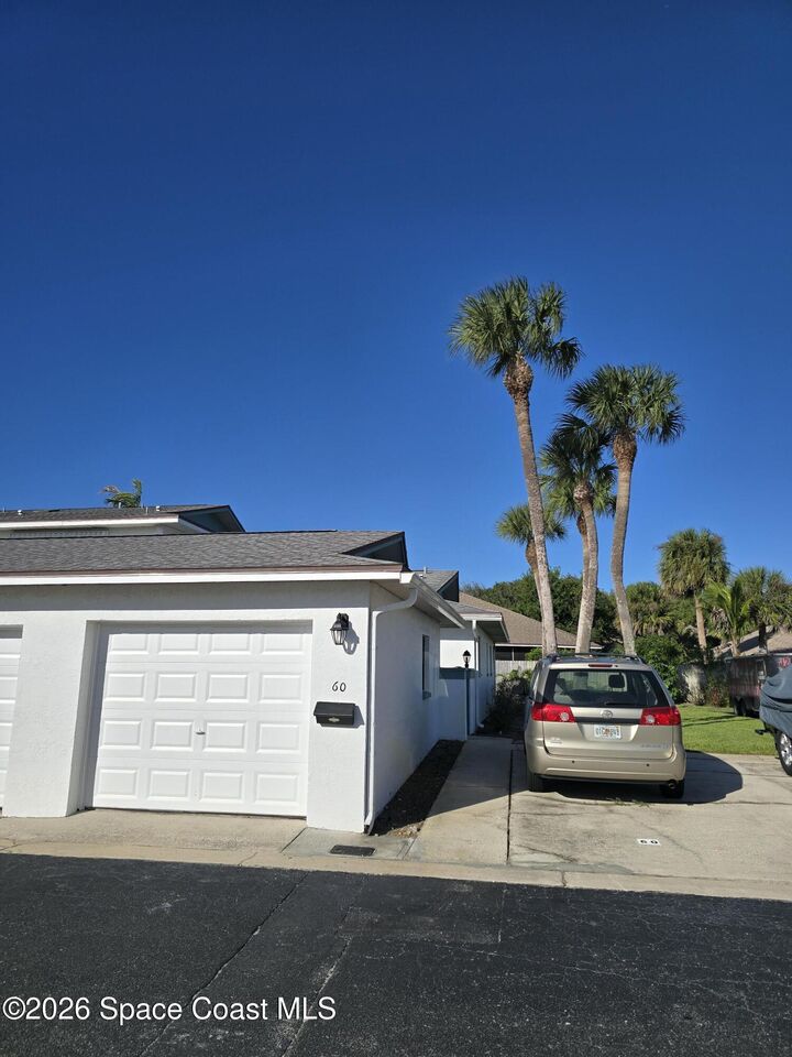 Property Photo:  290 Paradise Boulevard  FL 32903 