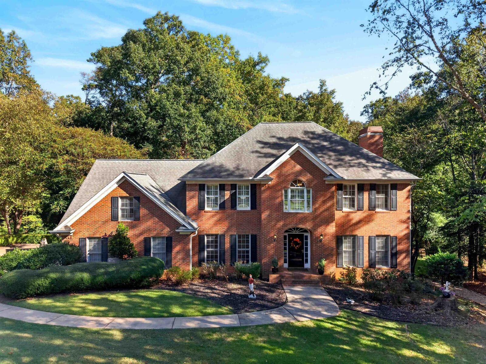 Property Photo:  833 Oakcrest Road  SC 29301 