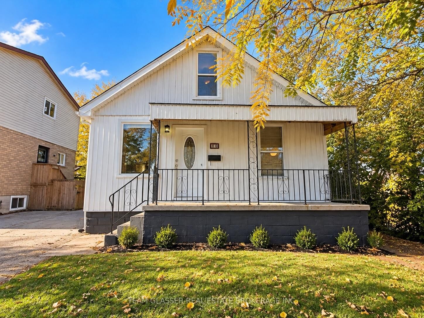 Property Photo: 80 Mackay Avenue ON N6J 2V6