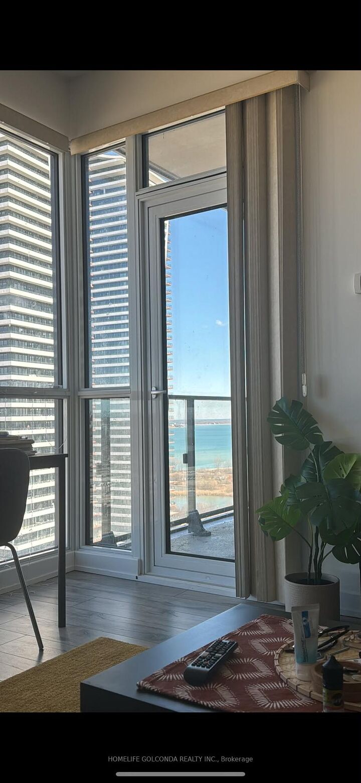 Property Photo:  2200 Lake Shore Boulevard W 3008  ON M8V 1A4 