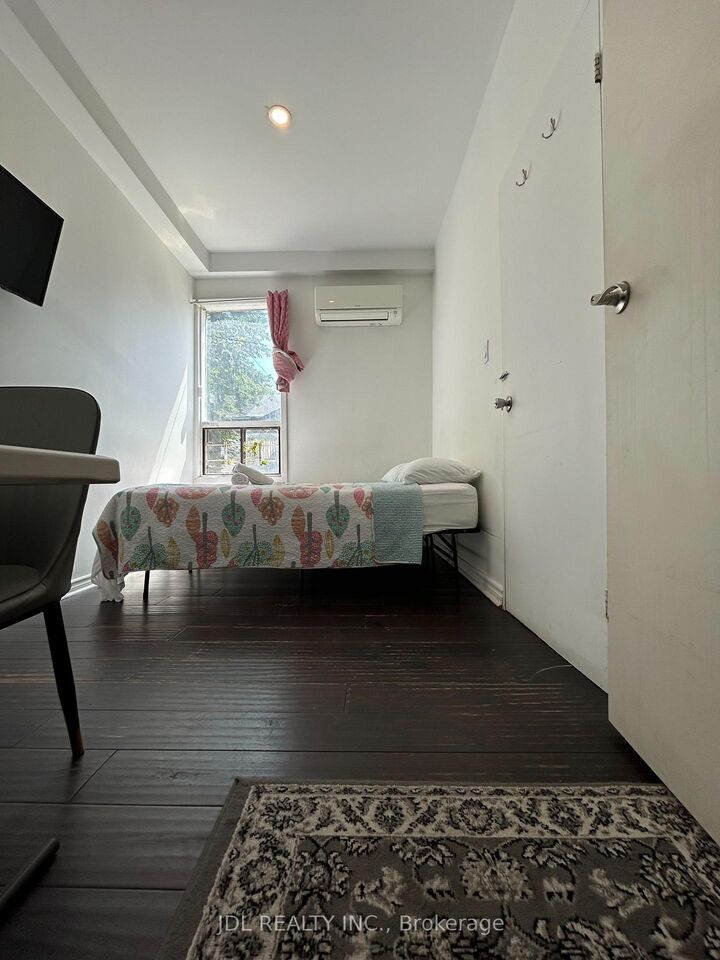 Property Photo: 3 Pembroke St Street Pretty Bedroom Main Floor ON M5A 2N6