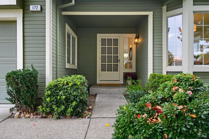Property Photo: 172 Flametree Circle CA 95492