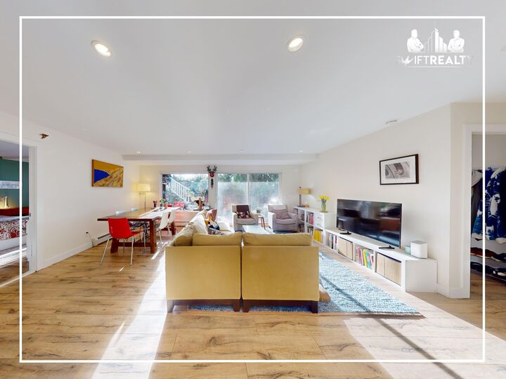 Property Photo:  437 E Queens Rd Road  BC V7N 4E7 