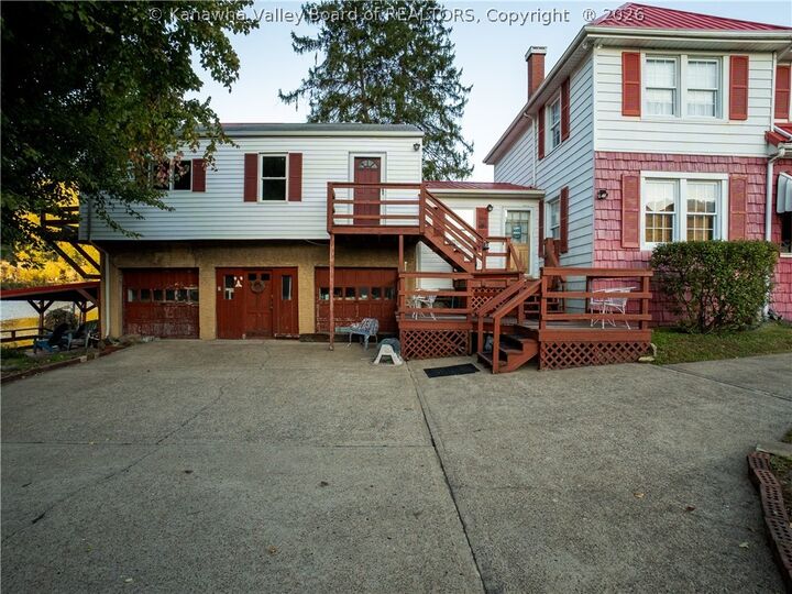 Property Photo:  612-C 5th Avenue  WV 25136 