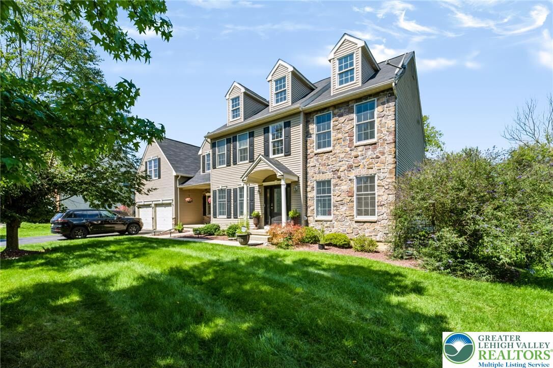 Property Photo: 39 Millbrook Court PA 18045