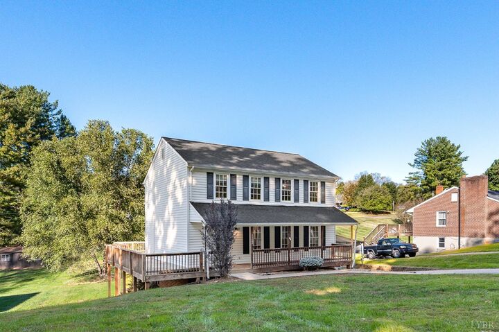 Property Photo:  1122 Panorama Lane  VA 24523 