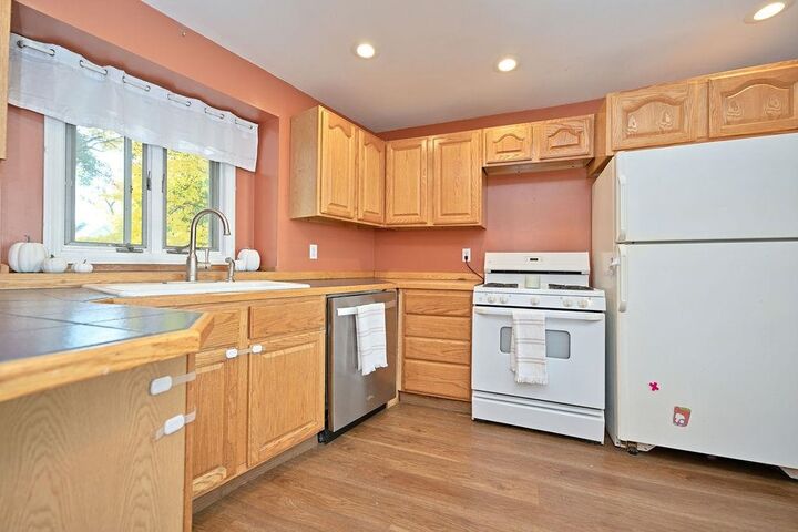 Property Photo:  21 Dartmouth Street  NH 03833 