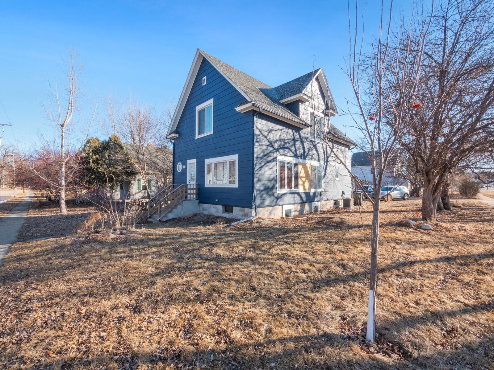 Property Photo: 276 Minnesota Avenue W MN 56334