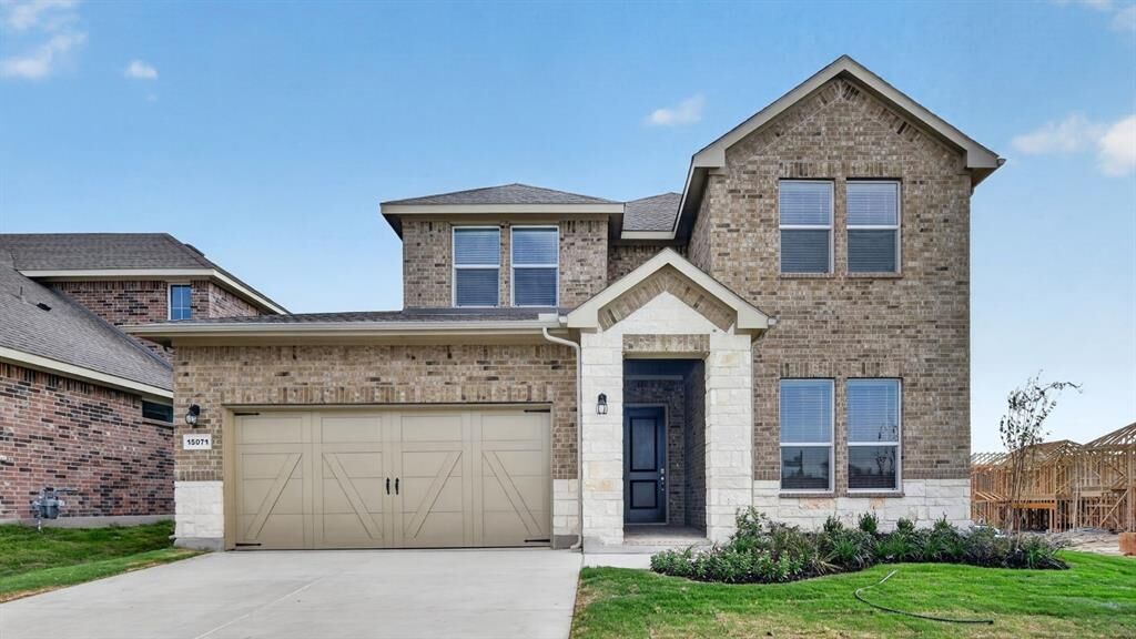 Property Photo:  724 Celestial Way  TX 76008 