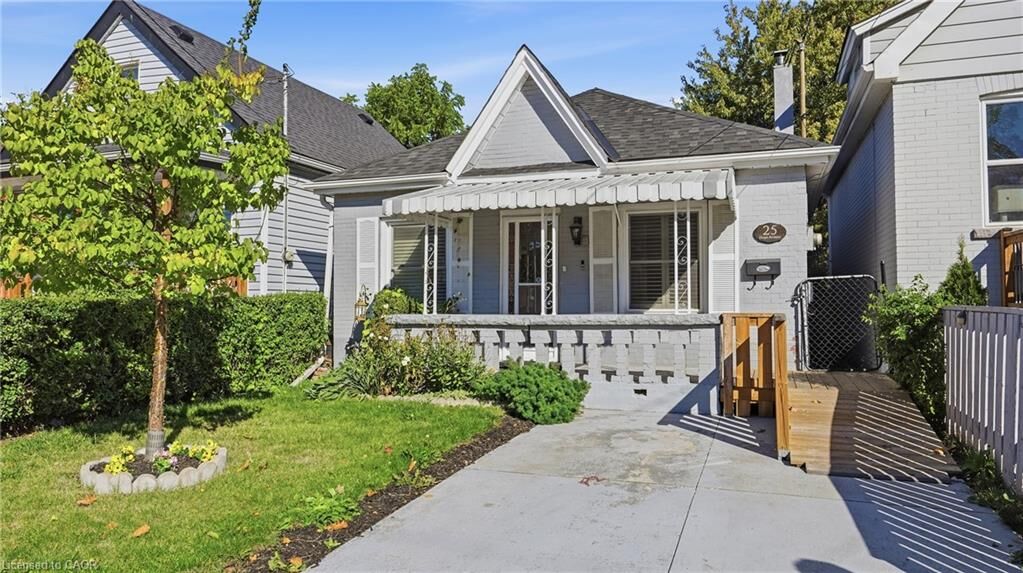 Property Photo:  25 Hope Avenue  ON L8H 2E1 