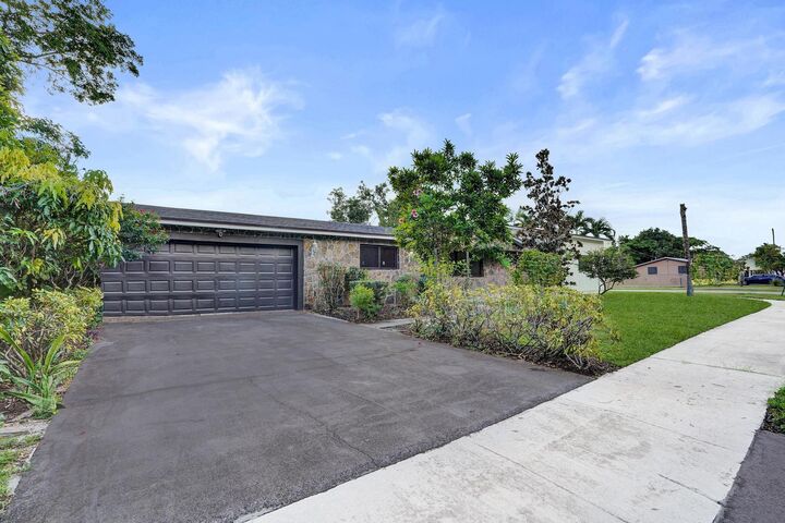 Property Photo: 393 Cypress Avenue FL 33415