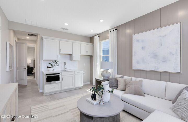 Property Photo:  1446 Ridge Tree Drive  FL 32174 