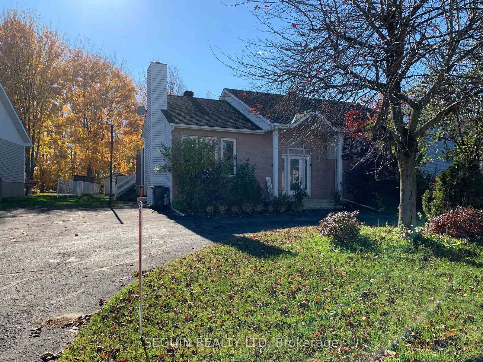 Photo de la propriété:  650 Berthiaume Street  ON K6A 3M1 
