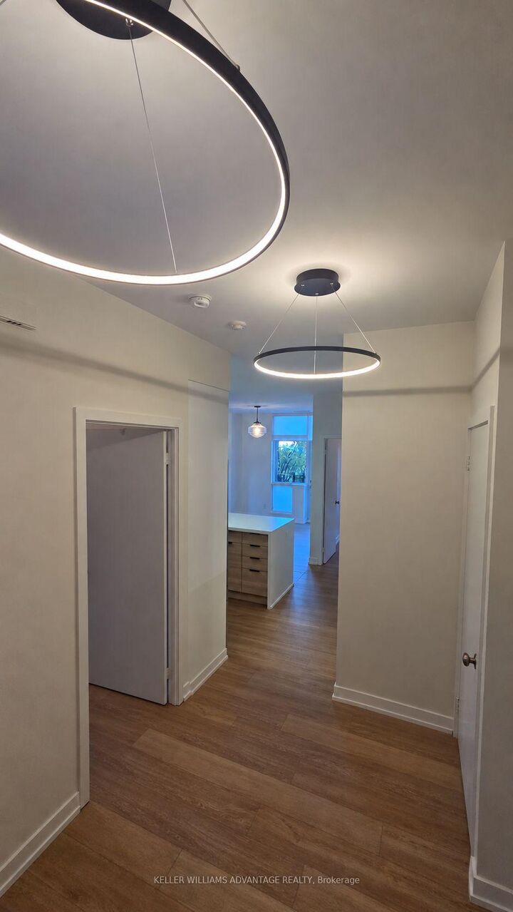 Property Photo:  260 Sackville Street 103  ON M5A 0B3 