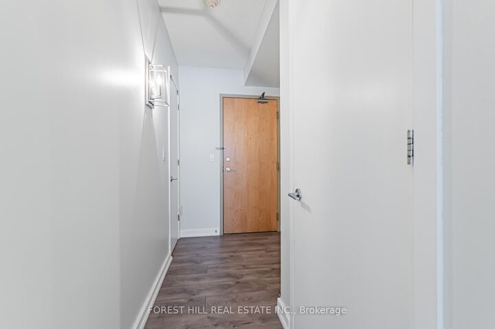 Property Photo:  350 Wellington Street W 424  ON M5V 3W9 