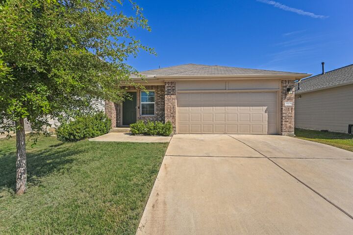 Property Photo:  19108 Bear Grass Drive  TX 78621 