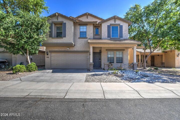 Property Photo:  2015 W Davis Road  AZ 85023 