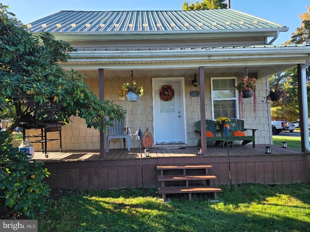 Property Photo: 13 Poplar Street PA 17237