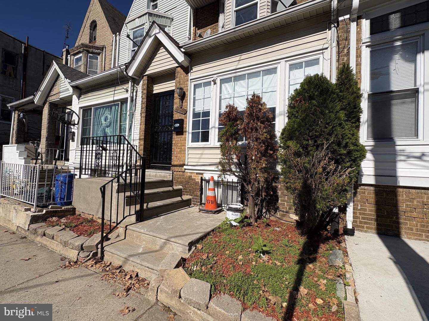 Property Photo:  1329 W Wingohocking Street  PA 19140 